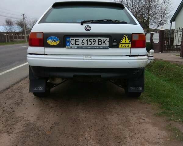 Білий Опель Астра, об'ємом двигуна 1.6 л та пробігом 420 тис. км за 2222 $, фото 6 на Automoto.ua