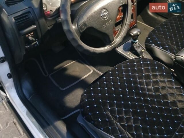 Білий Опель Астра, об'ємом двигуна 2 л та пробігом 239 тис. км за 3000 $, фото 7 на Automoto.ua