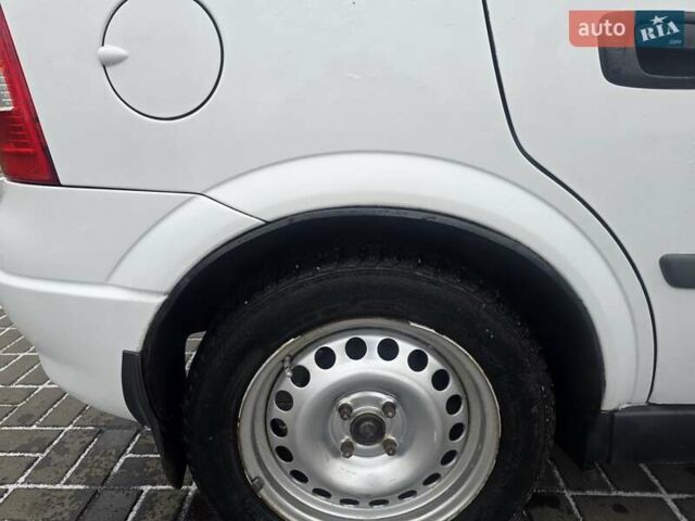 Белый Опель Астра, объемом двигателя 1.2 л и пробегом 263 тыс. км за 2999 $, фото 22 на Automoto.ua