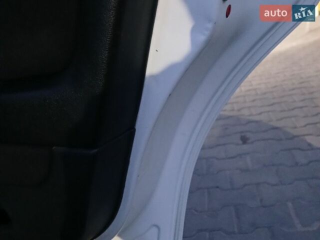 Білий Опель Астра, об'ємом двигуна 2 л та пробігом 239 тис. км за 3000 $, фото 12 на Automoto.ua