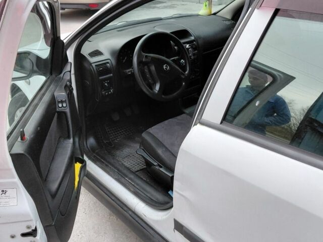 Белый Опель Астра, объемом двигателя 1.4 л и пробегом 260 тыс. км за 2200 $, фото 1 на Automoto.ua