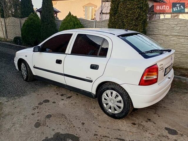 Білий Опель Астра, об'ємом двигуна 1.7 л та пробігом 350 тис. км за 3950 $, фото 2 на Automoto.ua