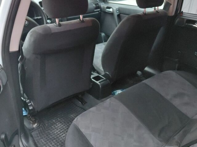 Белый Опель Астра, объемом двигателя 1.4 л и пробегом 260 тыс. км за 2200 $, фото 5 на Automoto.ua