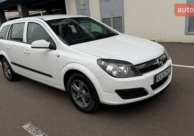 Белый Опель Астра, объемом двигателя 1.6 л и пробегом 238 тыс. км за 5550 $, фото 13 на Automoto.ua