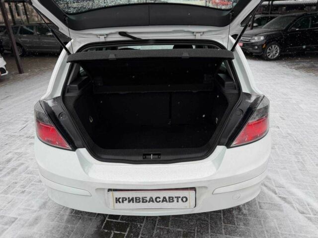 Белый Опель Астра, объемом двигателя 1.6 л и пробегом 188 тыс. км за 5900 $, фото 7 на Automoto.ua