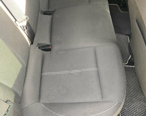 Белый Опель Астра, объемом двигателя 1.69 л и пробегом 285 тыс. км за 6500 $, фото 11 на Automoto.ua