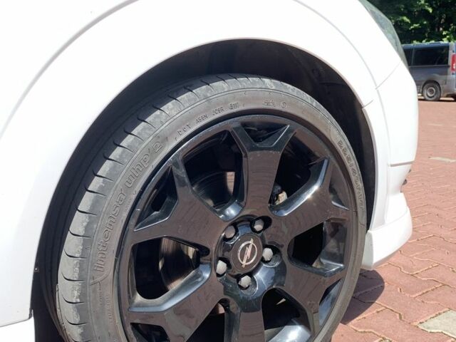 Белый Опель Астра, объемом двигателя 1.6 л и пробегом 125 тыс. км за 6400 $, фото 7 на Automoto.ua