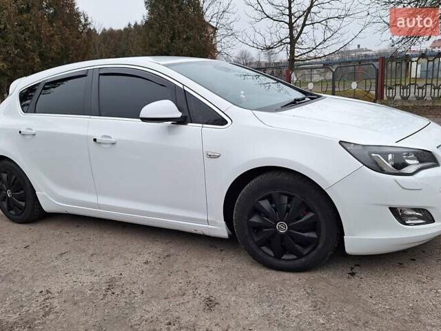 Белый Опель Астра, объемом двигателя 1.6 л и пробегом 179 тыс. км за 7800 $, фото 11 на Automoto.ua