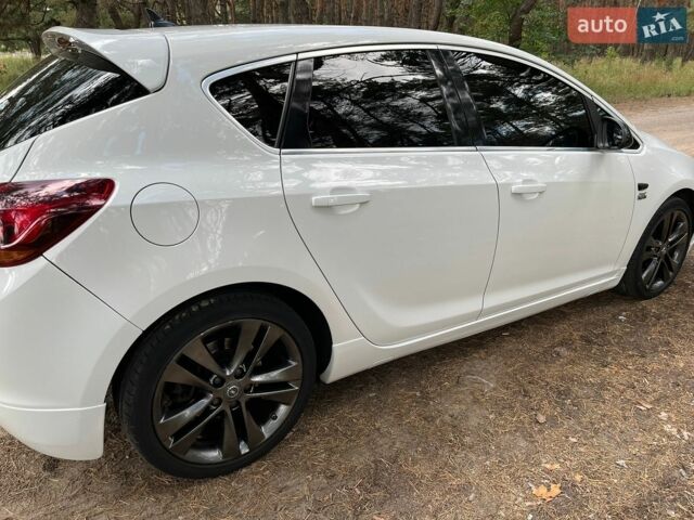 Білий Опель Астра, об'ємом двигуна 1.7 л та пробігом 269 тис. км за 6800 $, фото 13 на Automoto.ua