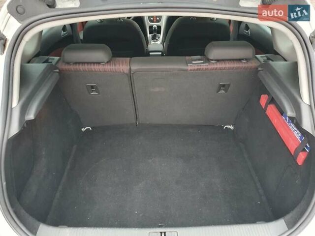 Белый Опель Астра, объемом двигателя 1.4 л и пробегом 118 тыс. км за 6950 $, фото 20 на Automoto.ua