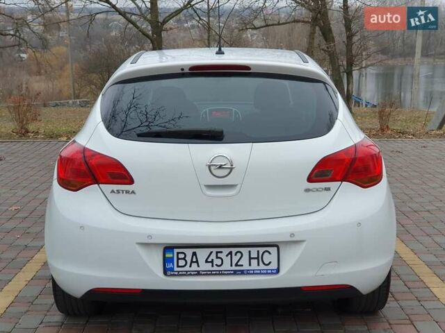 Белый Опель Астра, объемом двигателя 1.4 л и пробегом 118 тыс. км за 6950 $, фото 5 на Automoto.ua