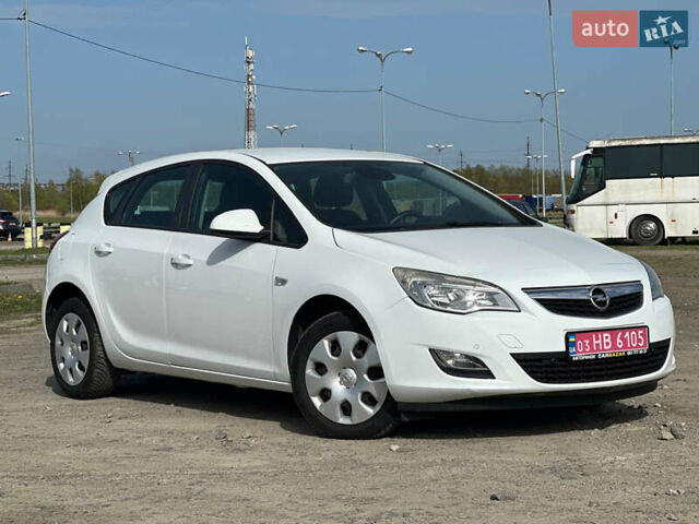 Белый Опель Астра, объемом двигателя 0 л и пробегом 187 тыс. км за 6950 $, фото 2 на Automoto.ua