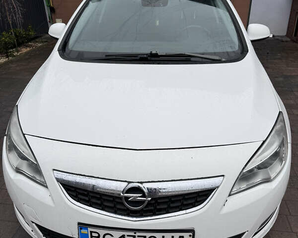 Білий Опель Астра, об'ємом двигуна 1.96 л та пробігом 310 тис. км за 7000 $, фото 4 на Automoto.ua