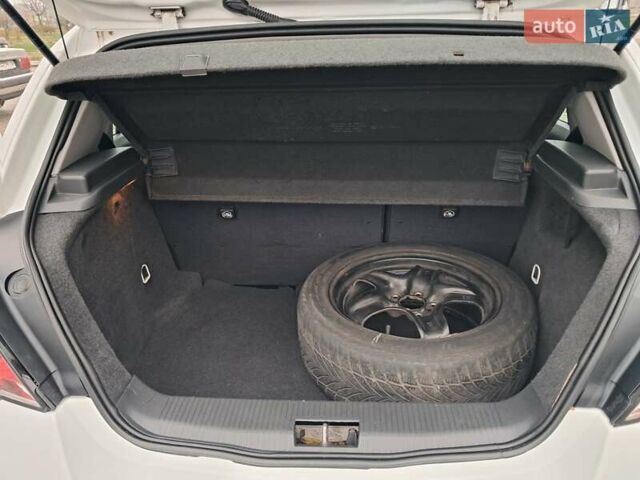 Білий Опель Астра, об'ємом двигуна 1.6 л та пробігом 184 тис. км за 6999 $, фото 8 на Automoto.ua