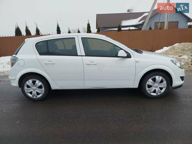 Білий Опель Астра, об'ємом двигуна 1.6 л та пробігом 259 тис. км за 5200 $, фото 5 на Automoto.ua