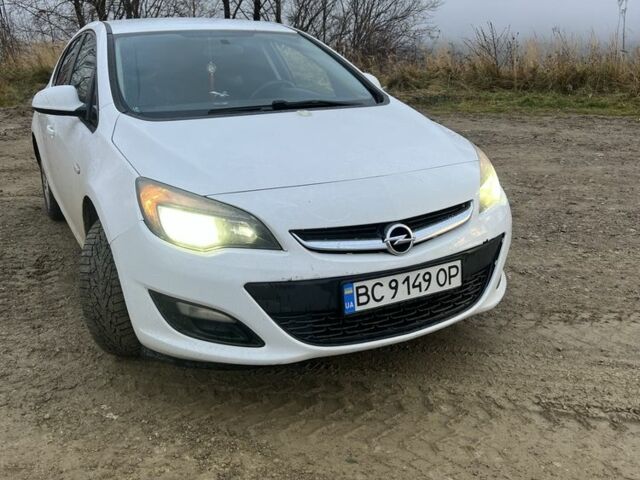 Белый Опель Астра, объемом двигателя 1.7 л и пробегом 222 тыс. км за 6200 $, фото 4 на Automoto.ua