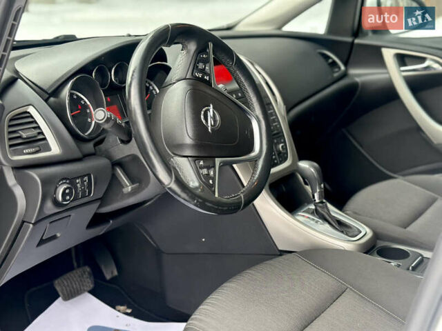 Білий Опель Астра, об'ємом двигуна 1.6 л та пробігом 143 тис. км за 8600 $, фото 9 на Automoto.ua