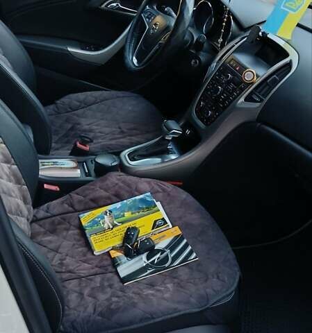 Білий Опель Астра, об'ємом двигуна 1.36 л та пробігом 107 тис. км за 8700 $, фото 23 на Automoto.ua