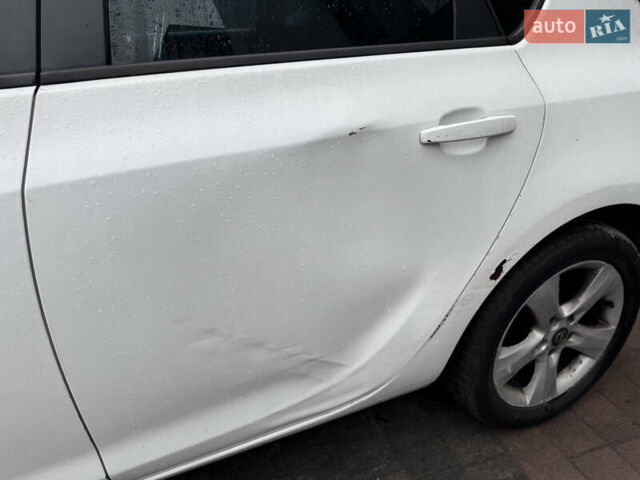 Білий Опель Астра, об'ємом двигуна 1.96 л та пробігом 310 тис. км за 7000 $, фото 14 на Automoto.ua