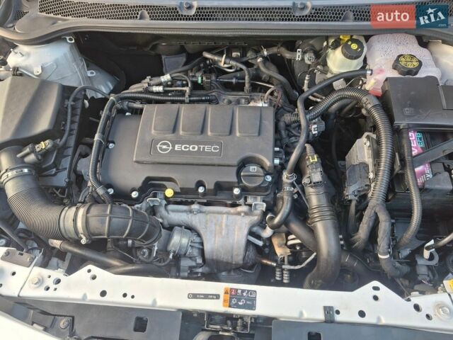 Білий Опель Астра, об'ємом двигуна 1.4 л та пробігом 113 тис. км за 8300 $, фото 47 на Automoto.ua