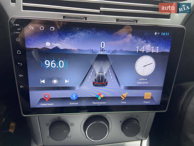 Белый Опель Астра, объемом двигателя 1.6 л и пробегом 240 тыс. км за 6900 $, фото 3 на Automoto.ua