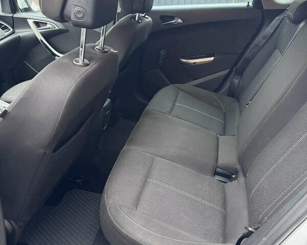 Білий Опель Астра, об'ємом двигуна 1.96 л та пробігом 310 тис. км за 7000 $, фото 7 на Automoto.ua