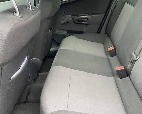 Белый Опель Астра, объемом двигателя 1.6 л и пробегом 240 тыс. км за 6900 $, фото 17 на Automoto.ua