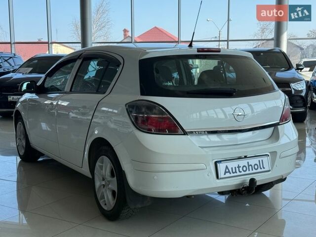 Белый Опель Астра, объемом двигателя 1.6 л и пробегом 80 тыс. км за 7200 $, фото 5 на Automoto.ua