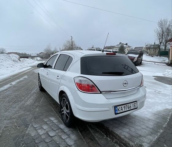 Білий Опель Астра, об'ємом двигуна 1.6 л та пробігом 158 тис. км за 5800 $, фото 16 на Automoto.ua