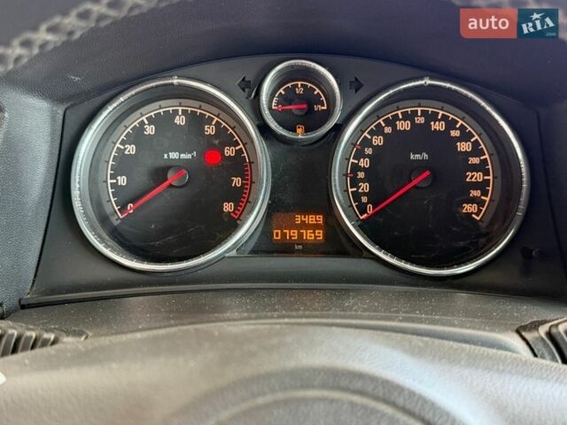 Белый Опель Астра, объемом двигателя 1.6 л и пробегом 80 тыс. км за 7200 $, фото 19 на Automoto.ua