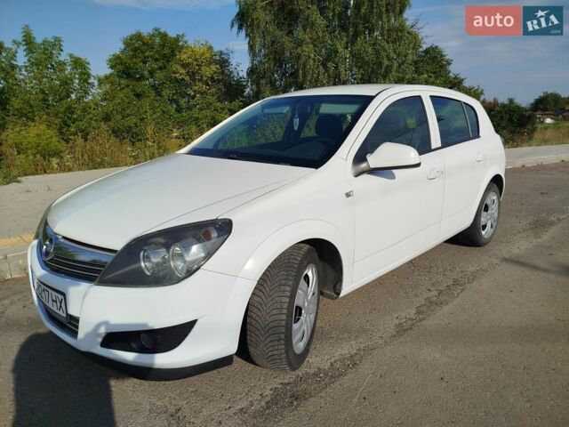 Білий Опель Астра, об'ємом двигуна 1.6 л та пробігом 259 тис. км за 4300 $, фото 7 на Automoto.ua