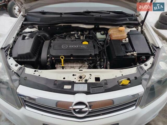 Білий Опель Астра, об'ємом двигуна 1.6 л та пробігом 259 тис. км за 5200 $, фото 20 на Automoto.ua