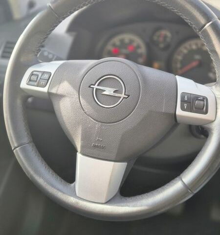 Білий Опель Астра, об'ємом двигуна 1.6 л та пробігом 121 тис. км за 6500 $, фото 22 на Automoto.ua