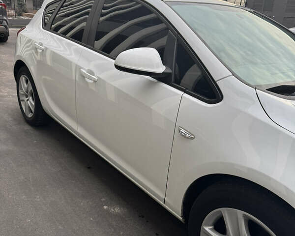 Білий Опель Астра, об'ємом двигуна 2 л та пробігом 286 тис. км за 7400 $, фото 7 на Automoto.ua