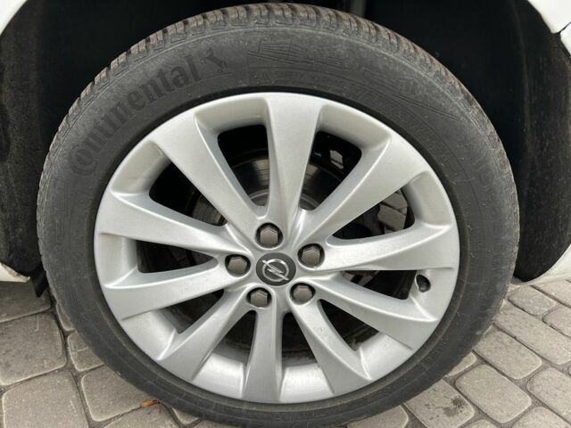 Белый Опель Астра, объемом двигателя 1.4 л и пробегом 170 тыс. км за 6999 $, фото 5 на Automoto.ua