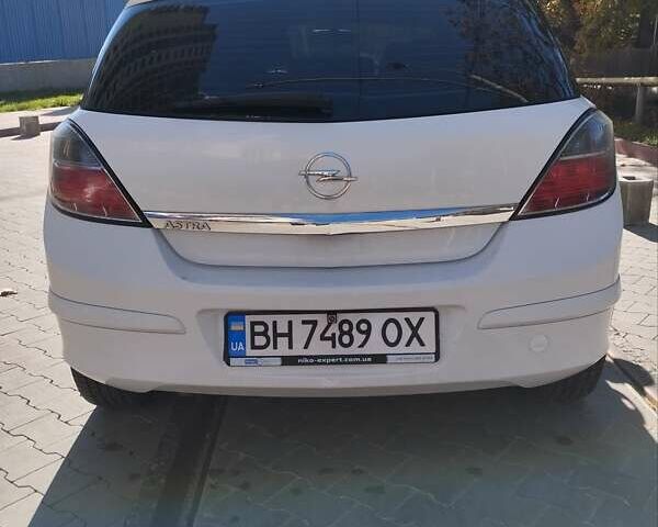 Білий Опель Астра, об'ємом двигуна 1.6 л та пробігом 173 тис. км за 4700 $, фото 1 на Automoto.ua