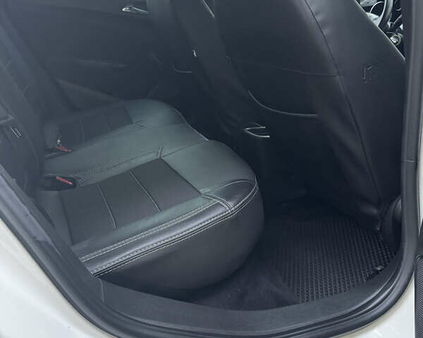 Білий Опель Астра, об'ємом двигуна 2 л та пробігом 286 тис. км за 7400 $, фото 13 на Automoto.ua