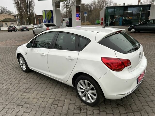 Белый Опель Астра, объемом двигателя 1.4 л и пробегом 170 тыс. км за 6999 $, фото 4 на Automoto.ua