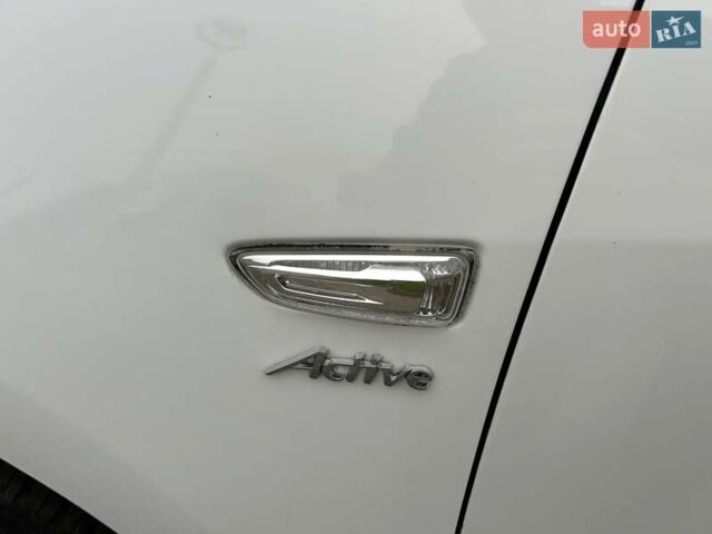 Белый Опель Астра, объемом двигателя 0 л и пробегом 170 тыс. км за 6999 $, фото 2 на Automoto.ua