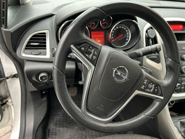 Белый Опель Астра, объемом двигателя 1.4 л и пробегом 170 тыс. км за 6999 $, фото 9 на Automoto.ua