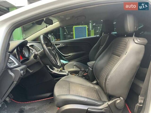 Білий Опель Астра, об'ємом двигуна 1.4 л та пробігом 150 тис. км за 8990 $, фото 9 на Automoto.ua