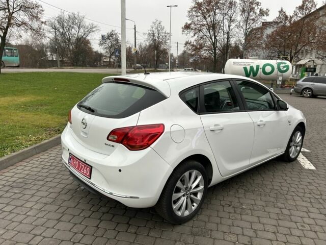 Белый Опель Астра, объемом двигателя 1.4 л и пробегом 170 тыс. км за 6999 $, фото 2 на Automoto.ua