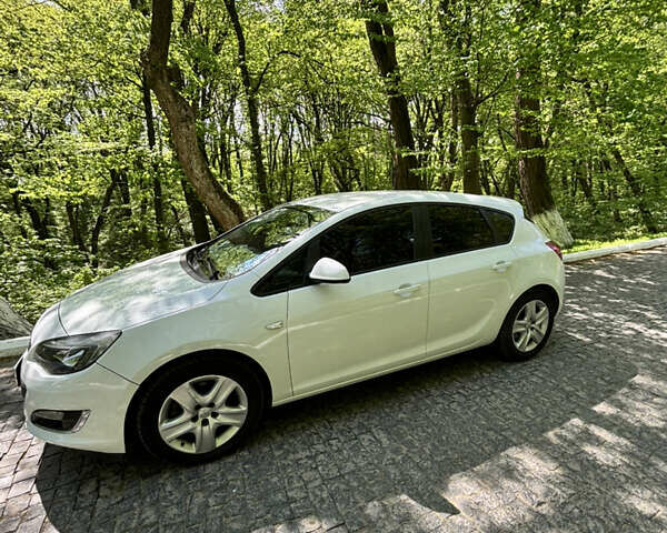 Белый Опель Астра, объемом двигателя 1.96 л и пробегом 276 тыс. км за 6800 $, фото 5 на Automoto.ua