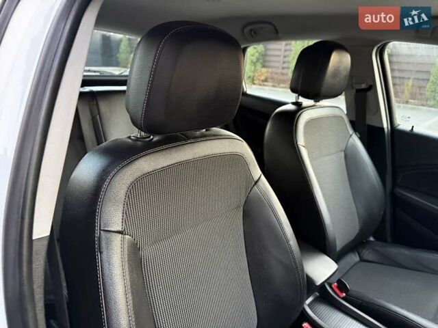 Белый Опель Астра, объемом двигателя 1.7 л и пробегом 219 тыс. км за 8200 $, фото 61 на Automoto.ua