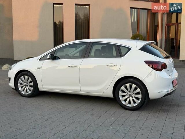 Белый Опель Астра, объемом двигателя 1.7 л и пробегом 219 тыс. км за 8200 $, фото 5 на Automoto.ua