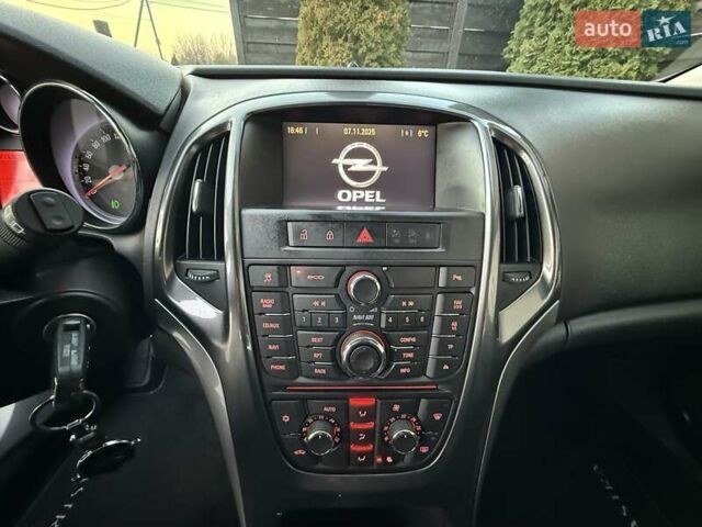 Белый Опель Астра, объемом двигателя 1.7 л и пробегом 219 тыс. км за 8200 $, фото 34 на Automoto.ua