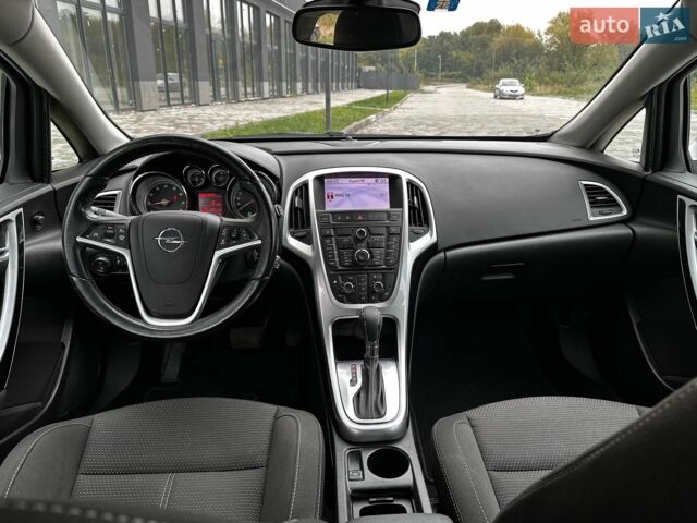 Білий Опель Астра, об'ємом двигуна 1.6 л та пробігом 140 тис. км за 9900 $, фото 33 на Automoto.ua