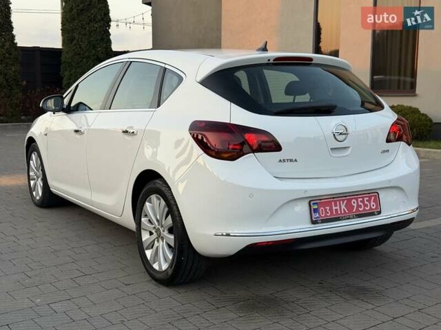 Белый Опель Астра, объемом двигателя 1.7 л и пробегом 219 тыс. км за 8200 $, фото 7 на Automoto.ua