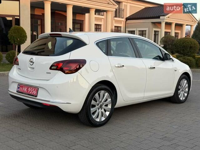 Белый Опель Астра, объемом двигателя 1.7 л и пробегом 219 тыс. км за 8200 $, фото 12 на Automoto.ua