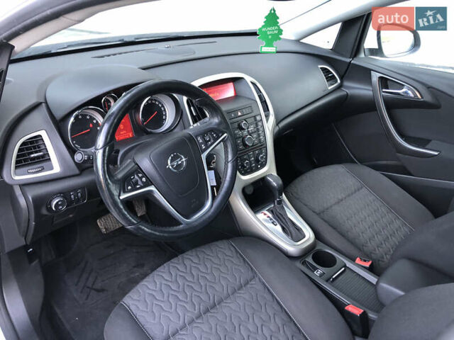 Белый Опель Астра, объемом двигателя 1.6 л и пробегом 160 тыс. км за 9590 $, фото 33 на Automoto.ua